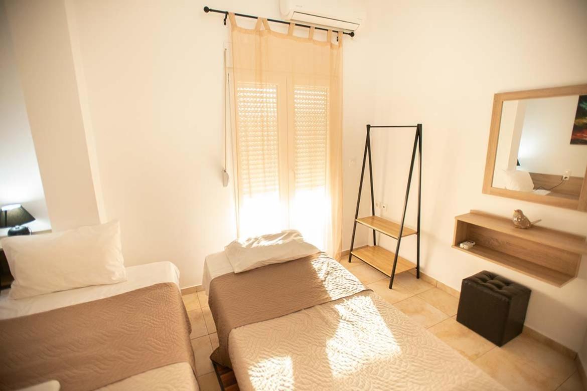 Afrathias Beachhouse - Cretan Hideaway Kalamaki  Eksteriør billede